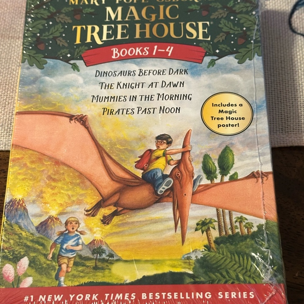 Magic Tree House Books 1-4 Set